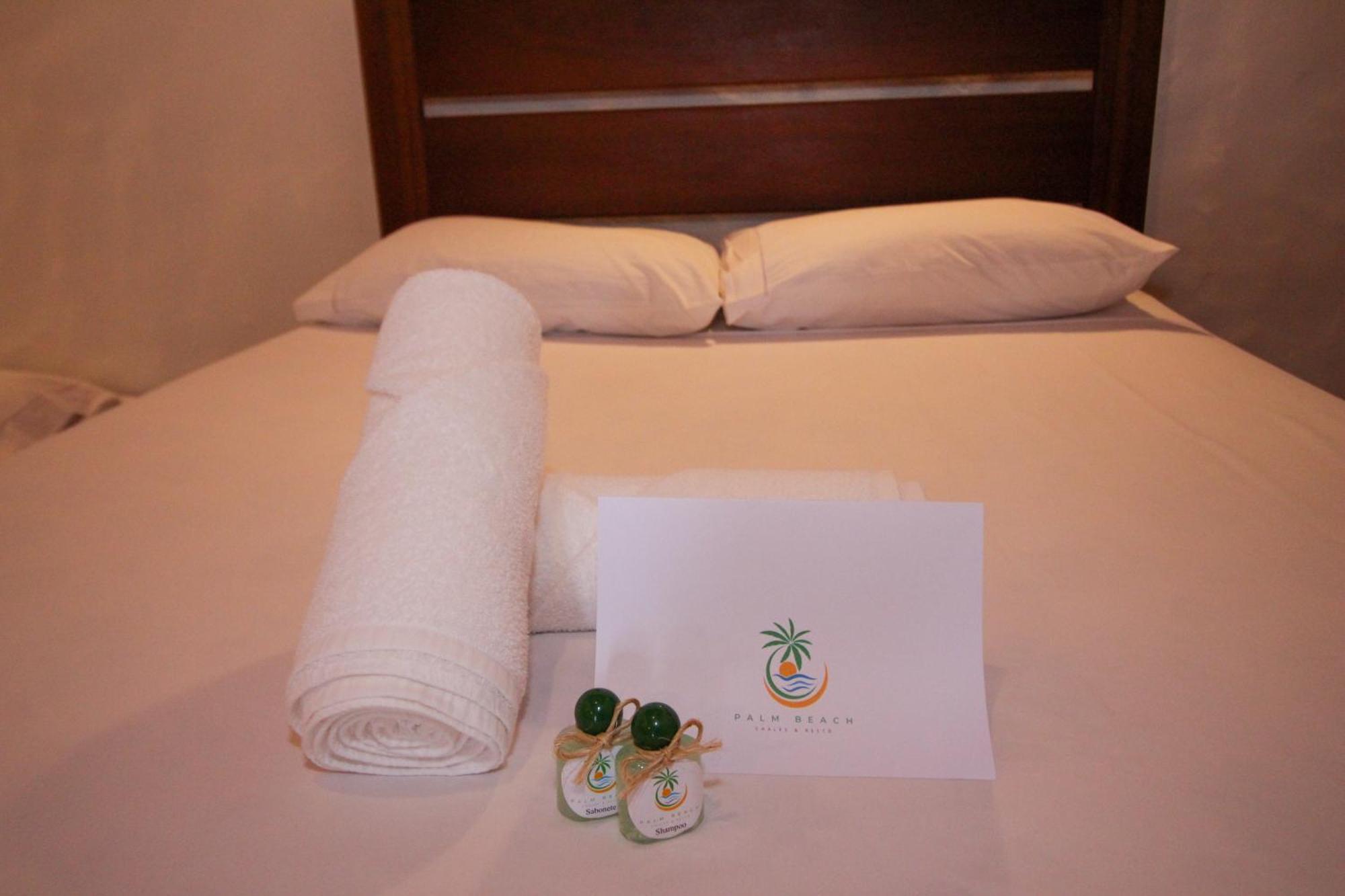 Pousada Palm Beach Praia De Caetanos Hotel Amontada Bagian luar foto